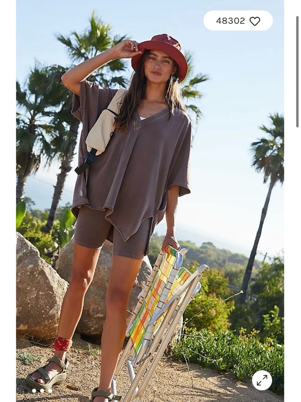 Relaxed V-Neck Tunic Top in Taupe